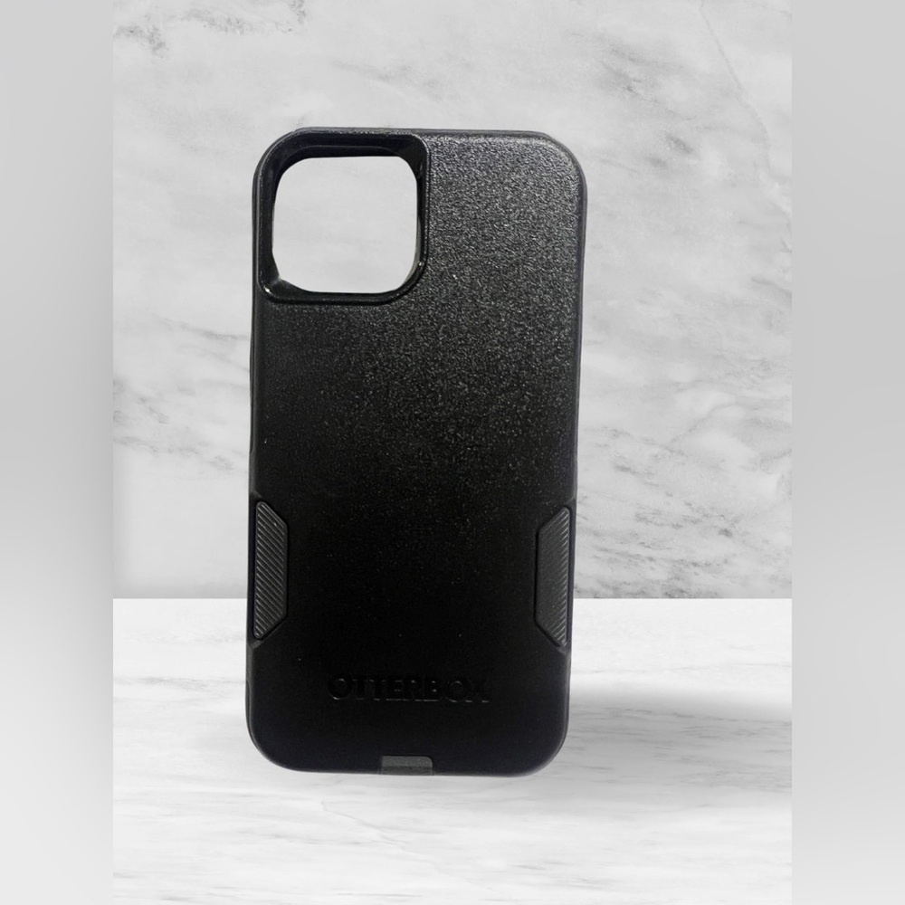 OtterBox Commuter Case for Apple iPhone 15/14/13 | Black | Drop+ Protection
